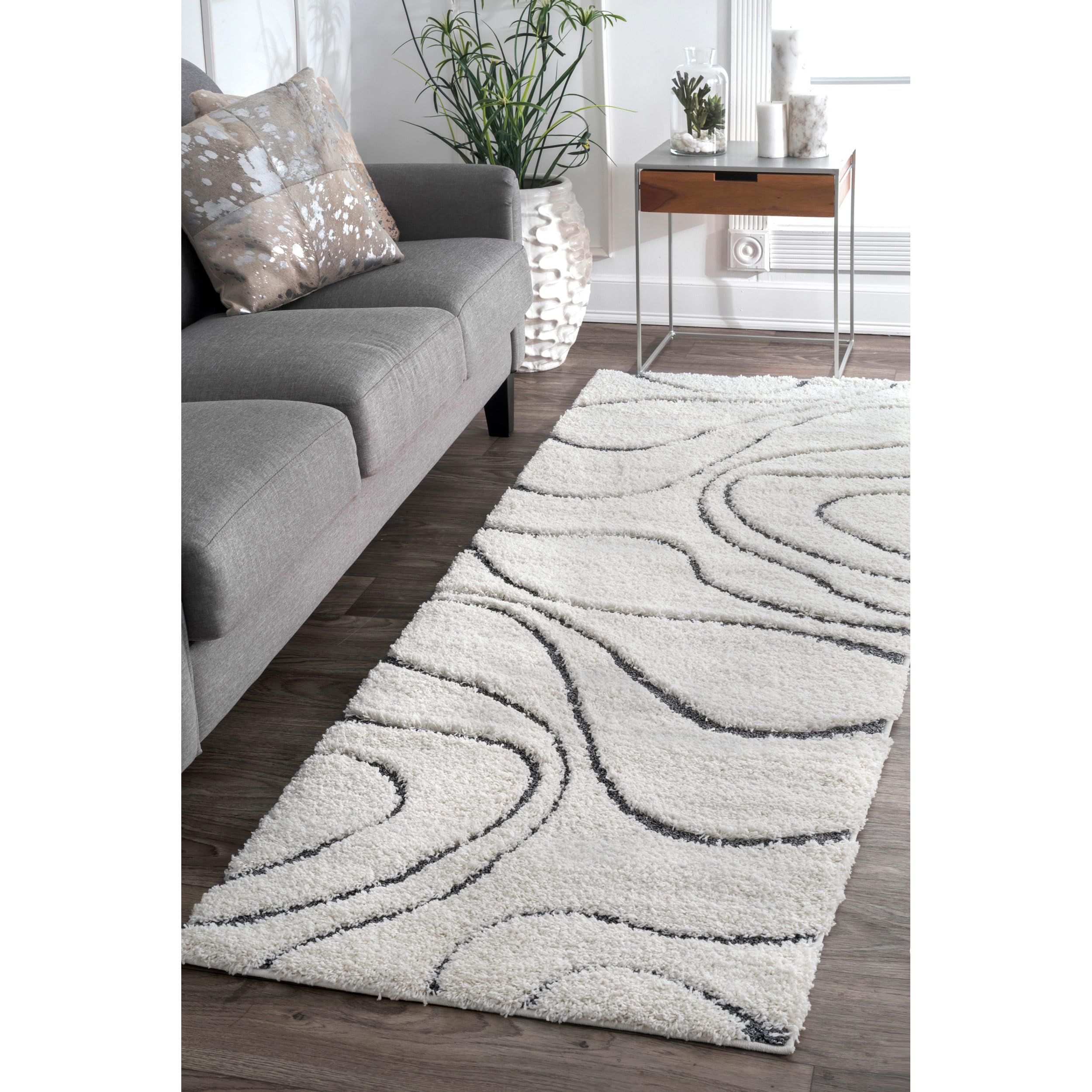 nuLOOM Carolyn Modern Shag Area Rug - 2x6 Runner Shag Rug Transitional Beige/Ivory Rugs for Living Room Bedroom Dining Room Nursery Entryway Hallway