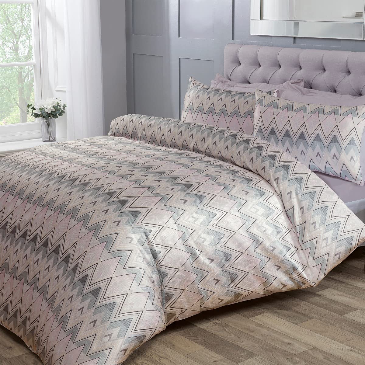 Sleepdown Chevron Jacquard Zig Zag Geometric Stripe Soft Pink Grey Luxury Duvet Cover Quilt Bedding Set with Pillowcases - Super King (220cm x 260cm)