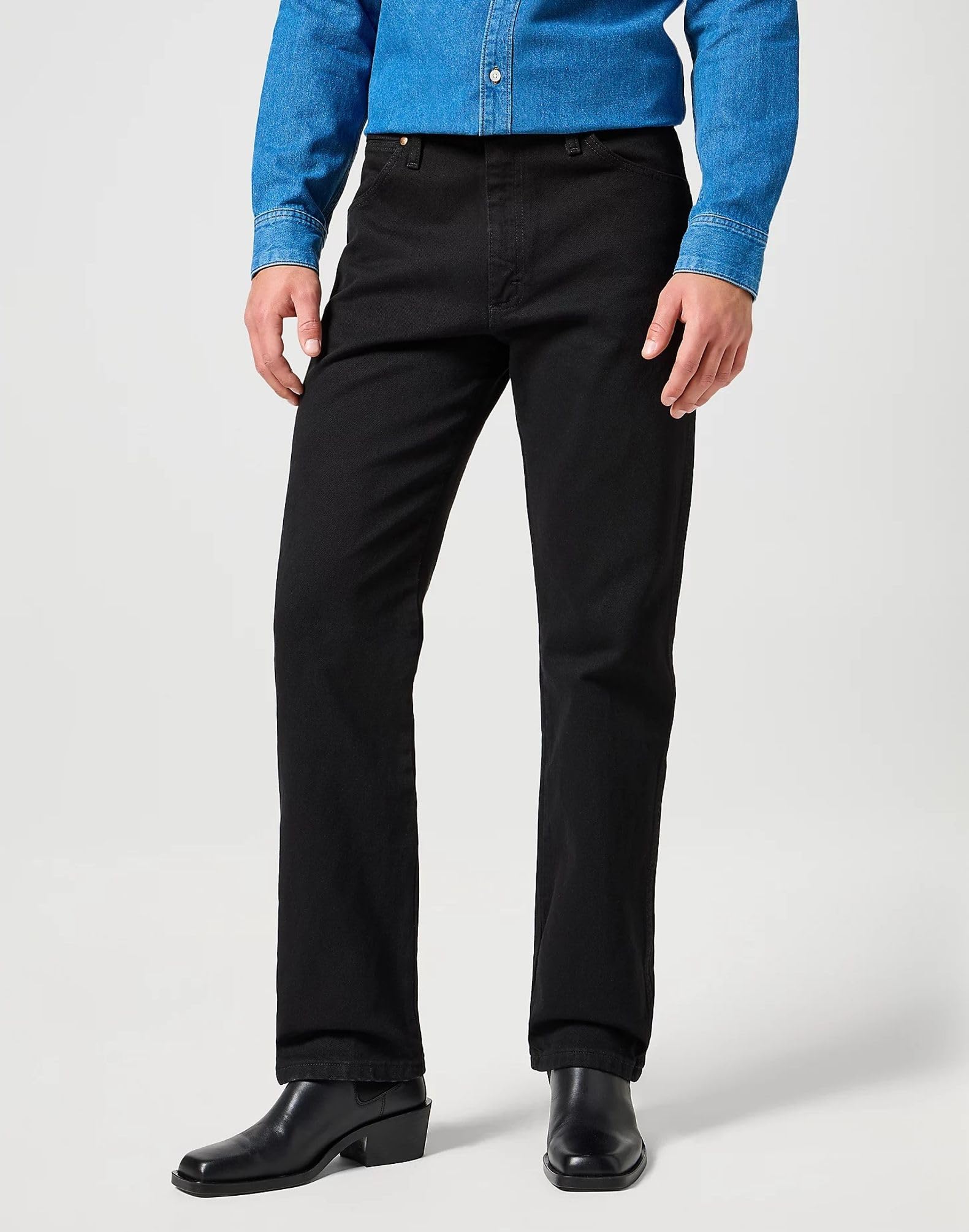 Regular Straight Wrangler Jeans - Black