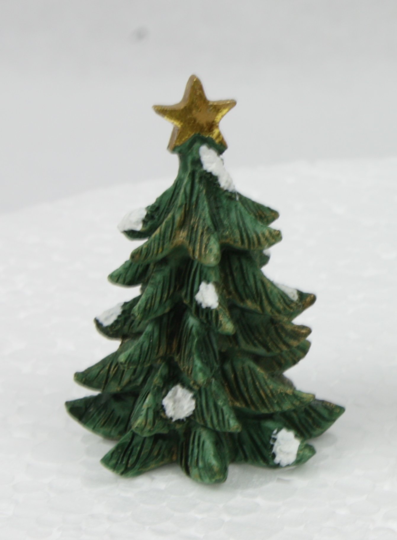 Creative Party F259X Green Snowy Christmas Tree Cake Topper-12 Pcs