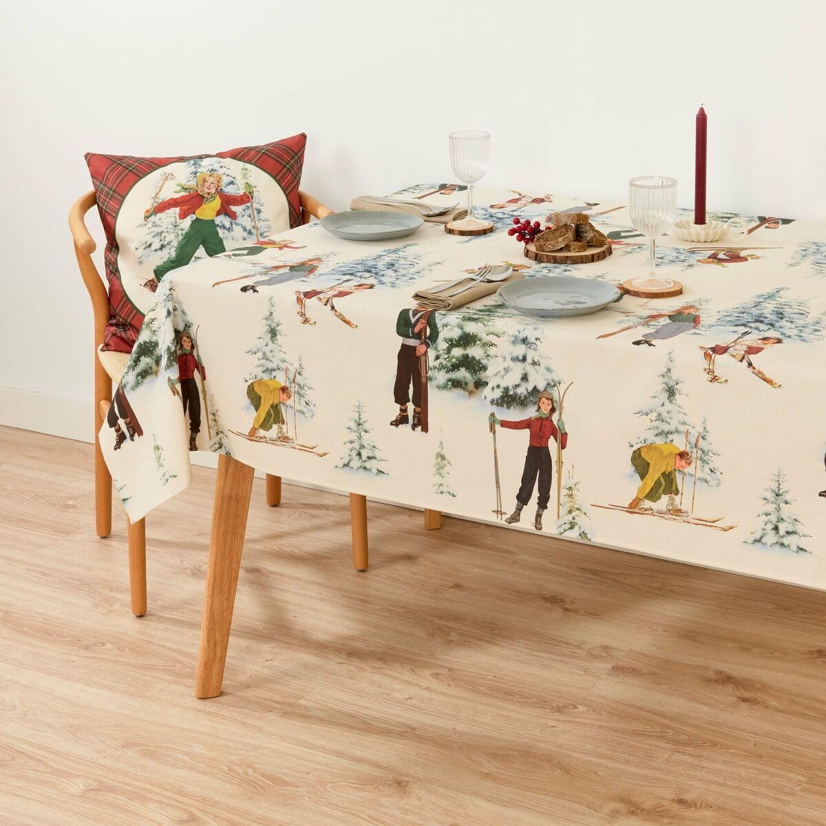 Muaré Stain-Resistant Tablecloth Christmas Sky 200 x 155 cm