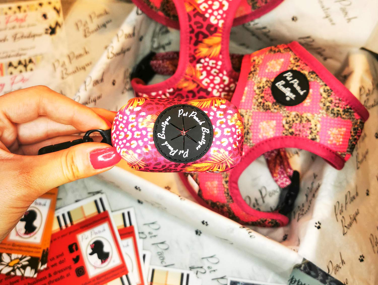 Pet Pooch Boutique Berry Palms Dog Poo Bag Holder, One Size, 0.2 kg