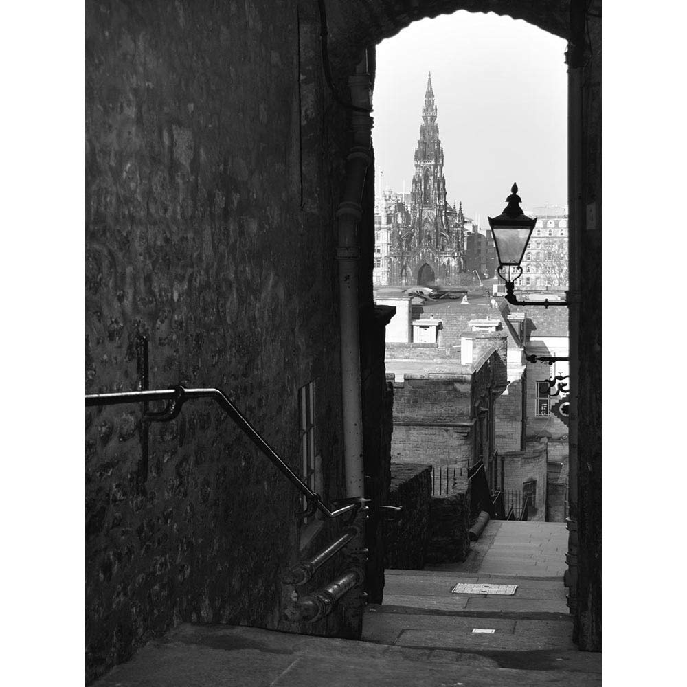 Wee Blue Coo Photography Cityscape Edinburgh Royal Mile Lane Black White Art Print Poster Wall Decor 12X16 Inch