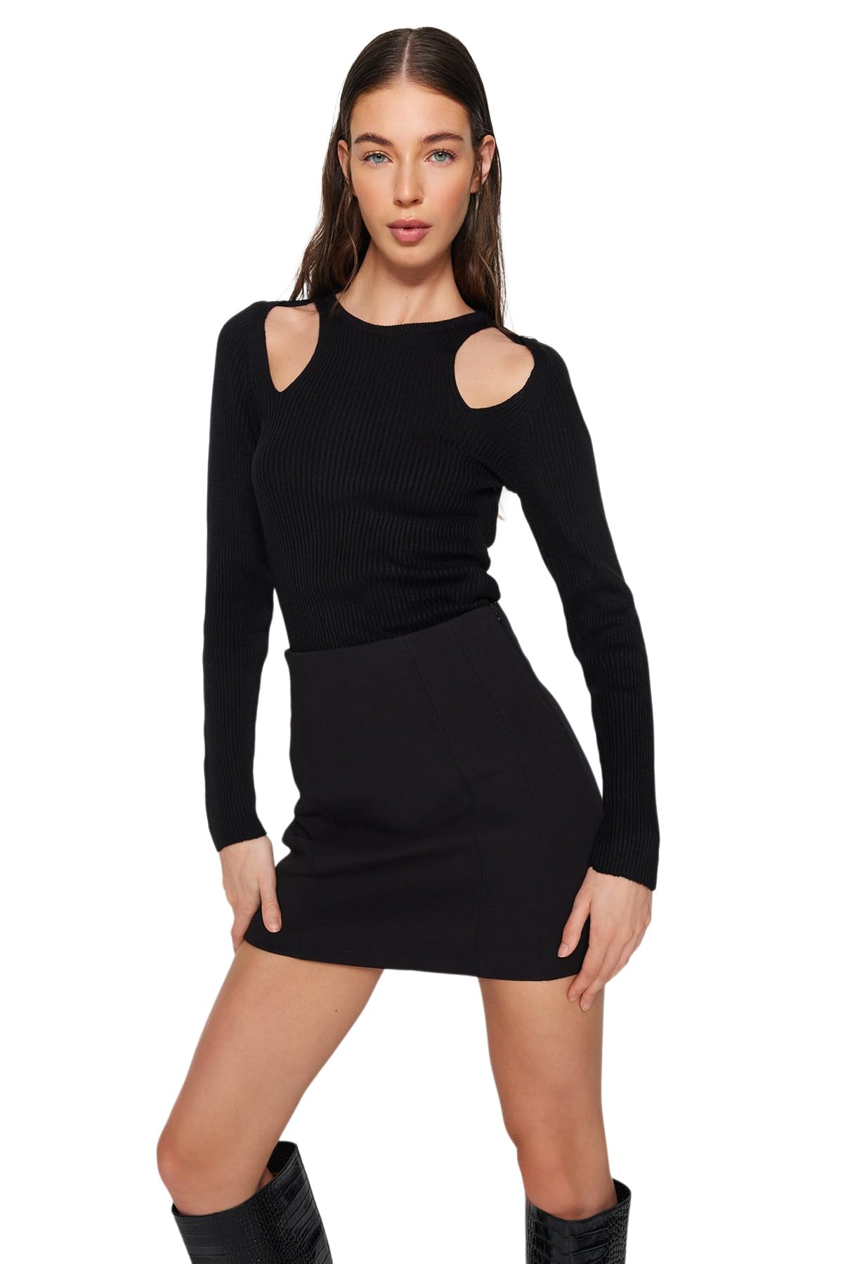 Trendyol FeMan Slim fit Basic Crew Neck Knitwear Sweater,Black,S