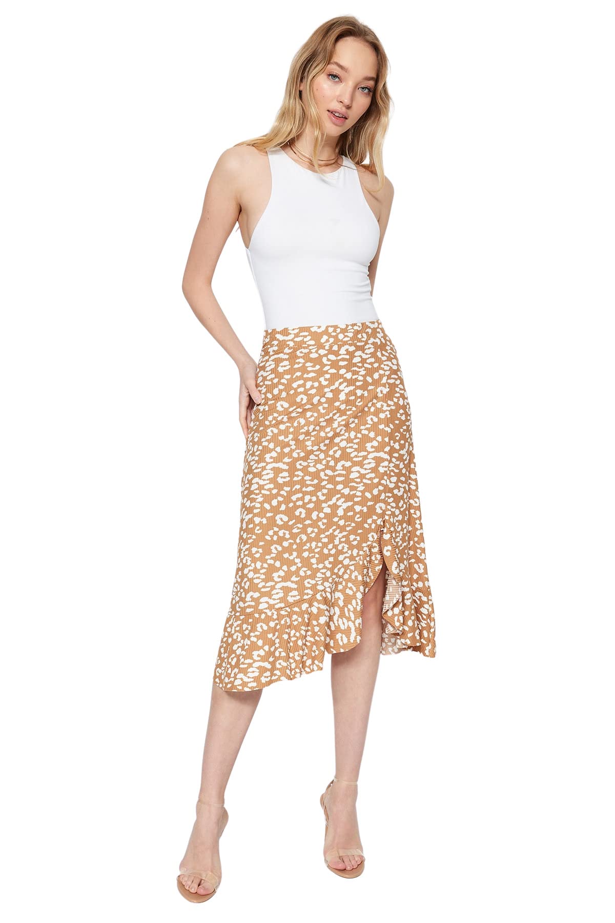 Trendyol Women's Midi A-line Regular fit Knit Skirt, Beige, M