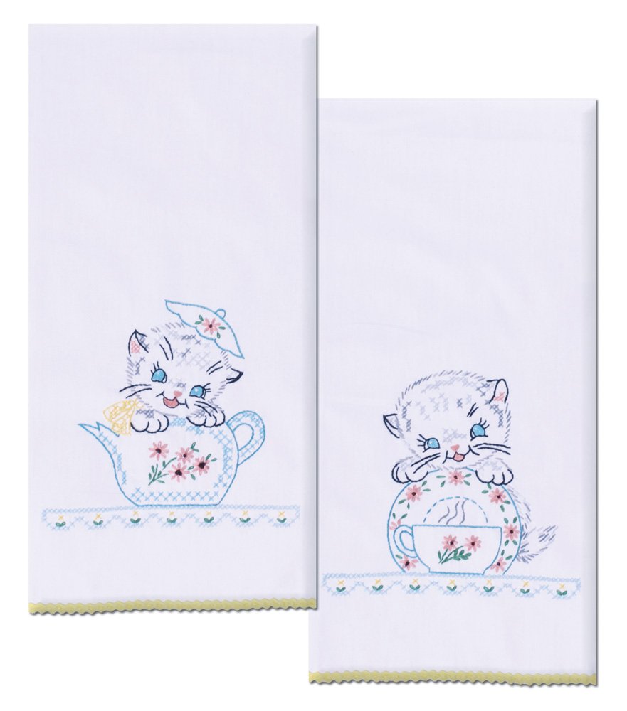 Design Works Tobin Towels for Embroidery, Polycotton, Kittens, 17" X 30"