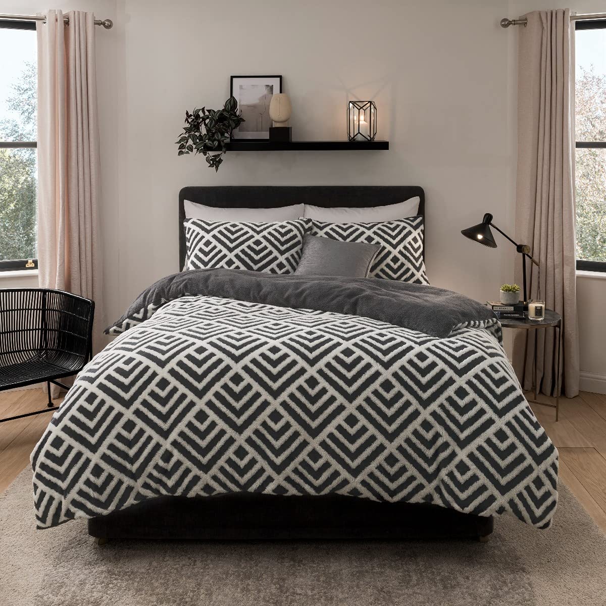 Sleepdown Geo Jacquard Fleece Duvet Cover Thermal Waem Cosy Super Soft Charcoal Grey Bedding Set with Pillowcase Single Size (135cm x 200cm)