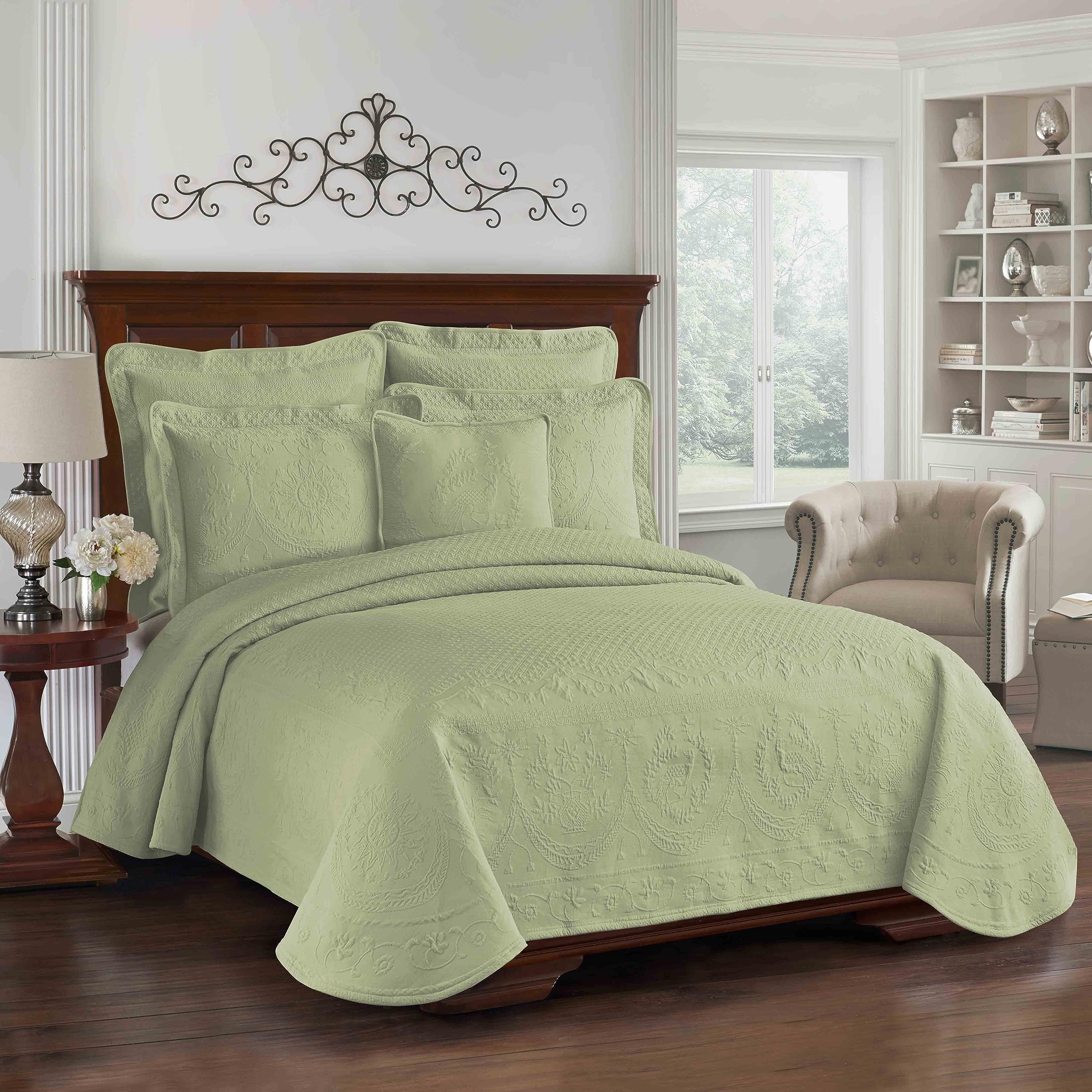 Historic Charleston Collection King Charles Matelasse Coverlet, Sage